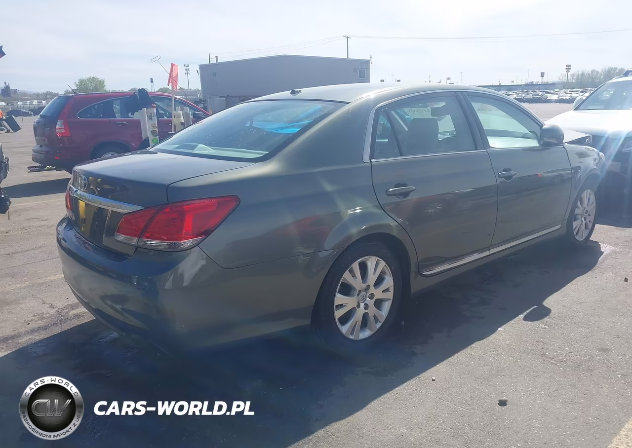 2011 Toyota Avalon VIN:4T1BK3DBXBU384747 - 4