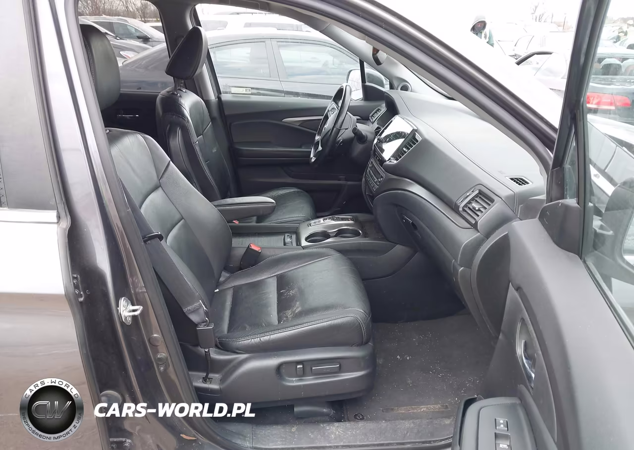 2021 Honda Pilot Awd Special Edition VIN:5FNYF6H23MB023421 - 5