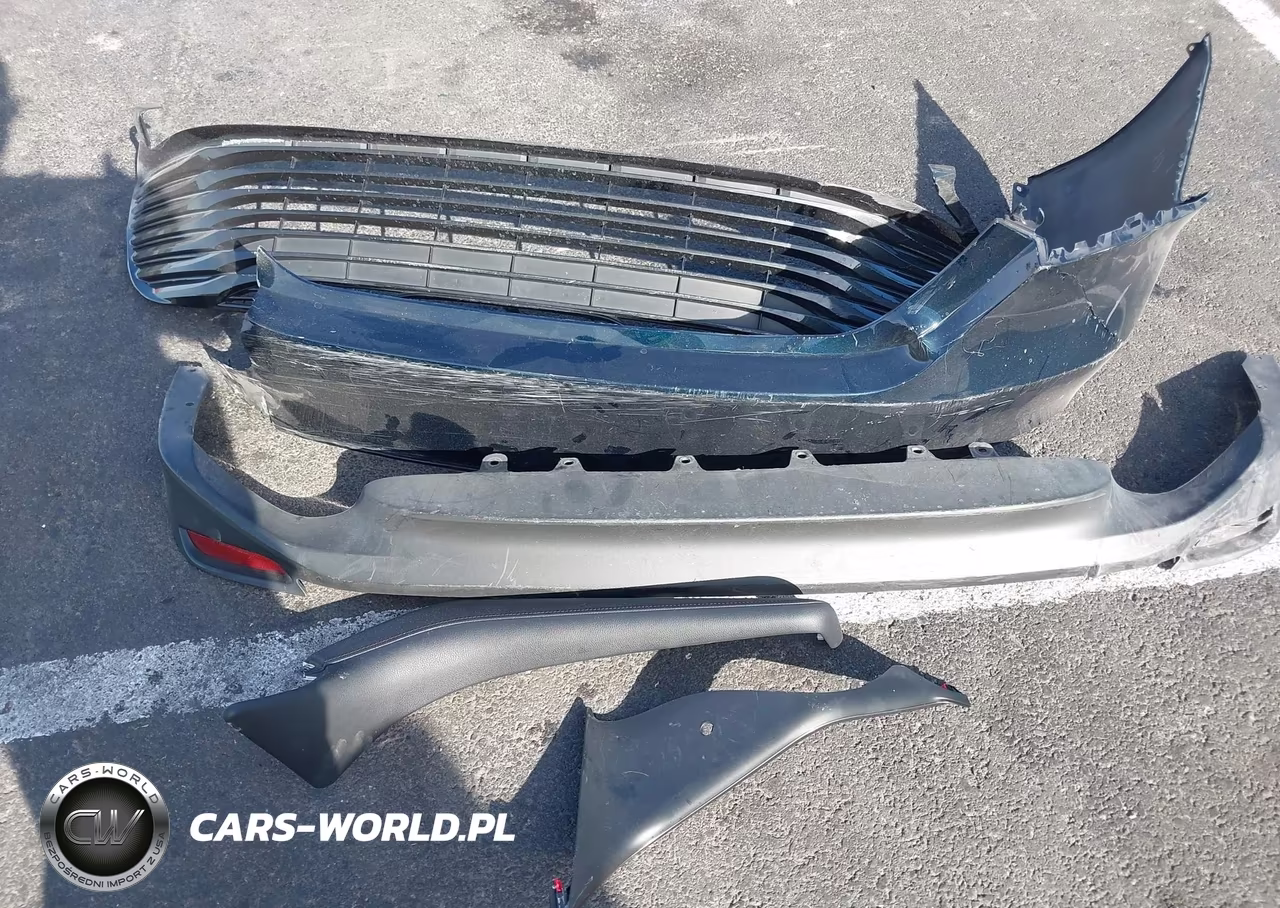2020 Toyota Camry Le VIN:4T1C11AK0LU997283 - 12