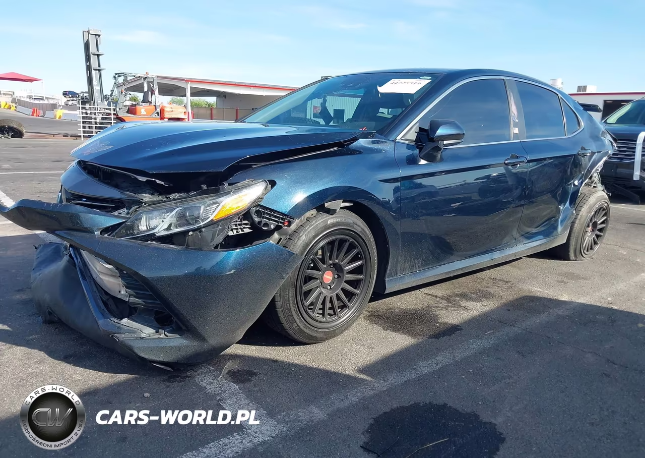 2020 Toyota Camry Le VIN:4T1C11AK0LU997283 - 2