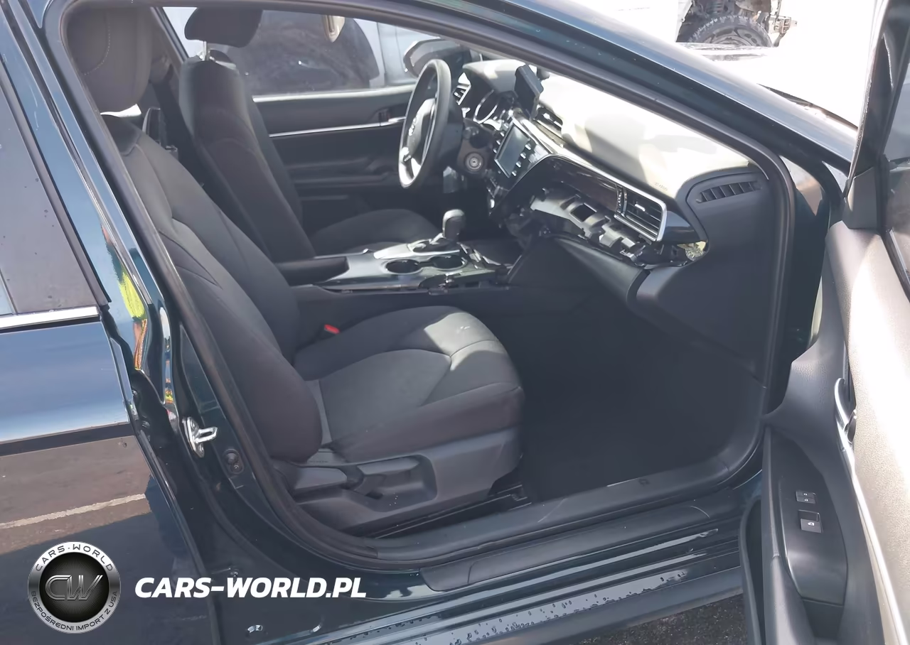 2020 Toyota Camry Le VIN:4T1C11AK0LU997283 - 5