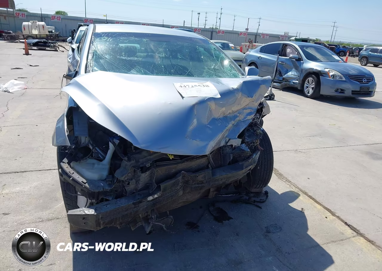 2015 Hyundai Elantra Se VIN:5NPDH4AE4FH549708 - 13