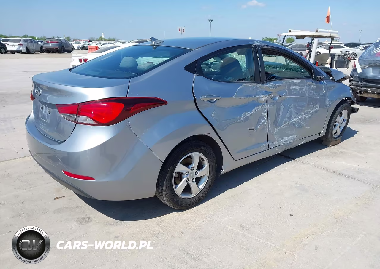 2015 Hyundai Elantra Se VIN:5NPDH4AE4FH549708 - 4