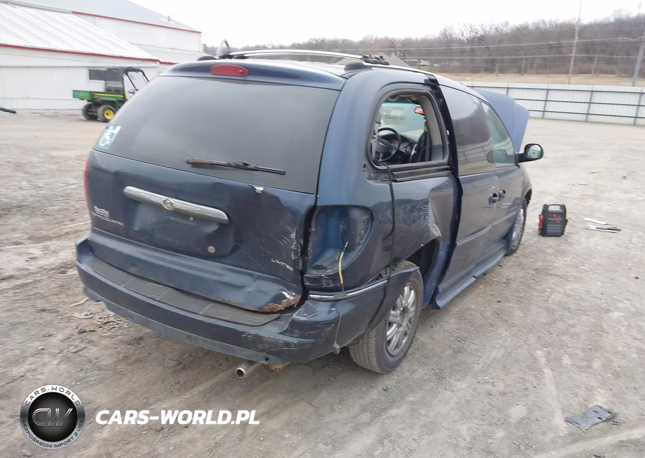 2005 Chrysler Town & Country Limited VIN:2C8GP64L05R294920 - 4