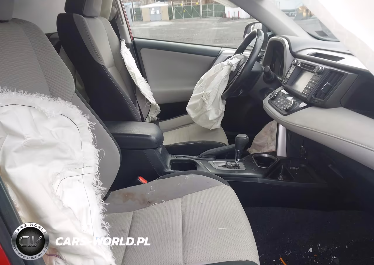 2017 Toyota Rav4 Xle VIN:JTMRFREV0HJ110499 - 5