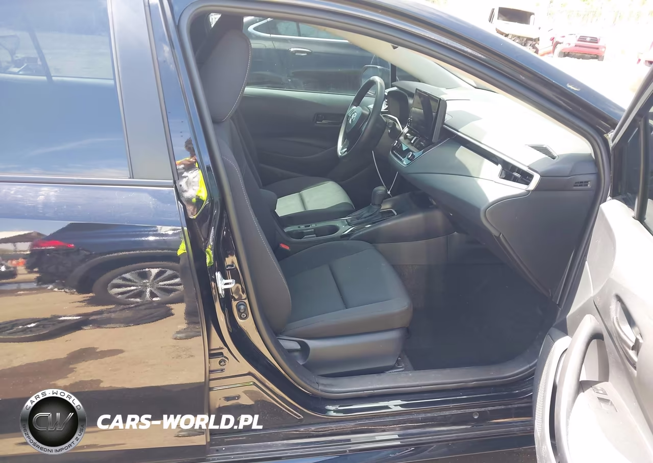 2025 Toyota Corolla Le VIN:5YFB4MDE6SP325612 - 5