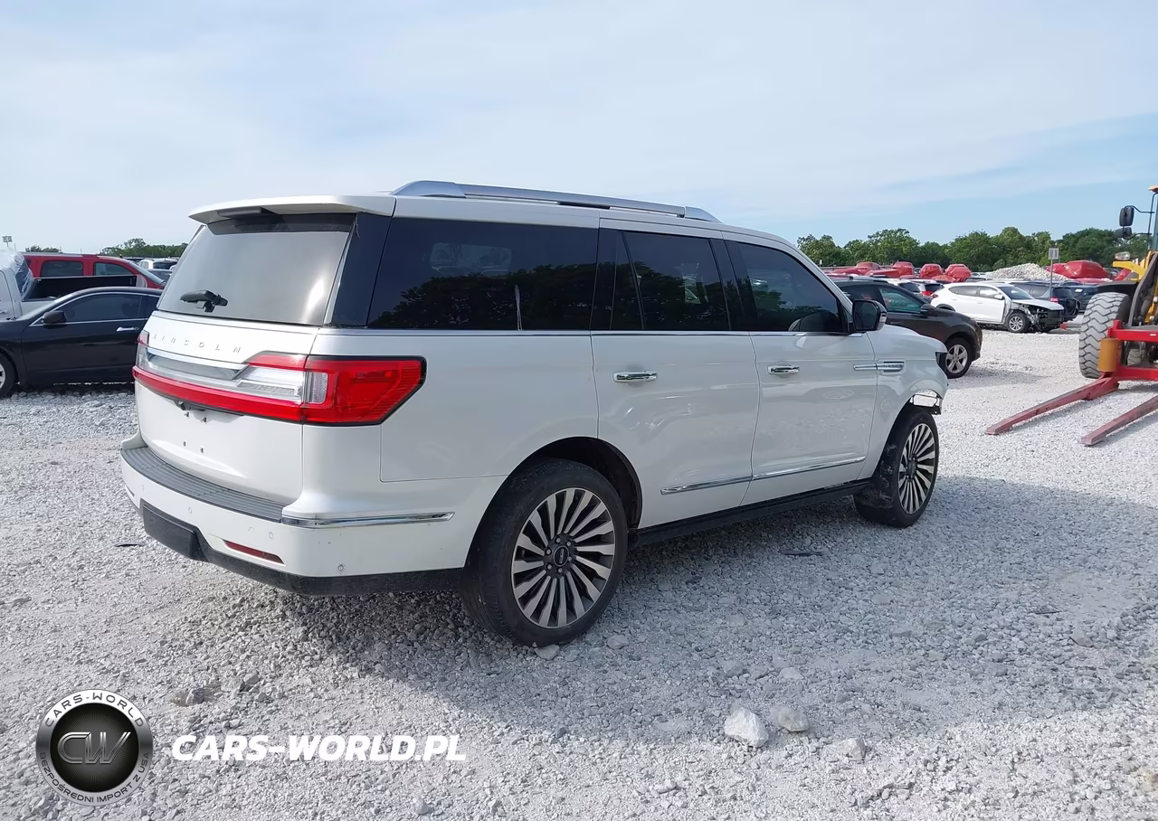 2019 Lincoln Navigator Reserve VIN:5LMJJ2LT9KEL18006 - 4