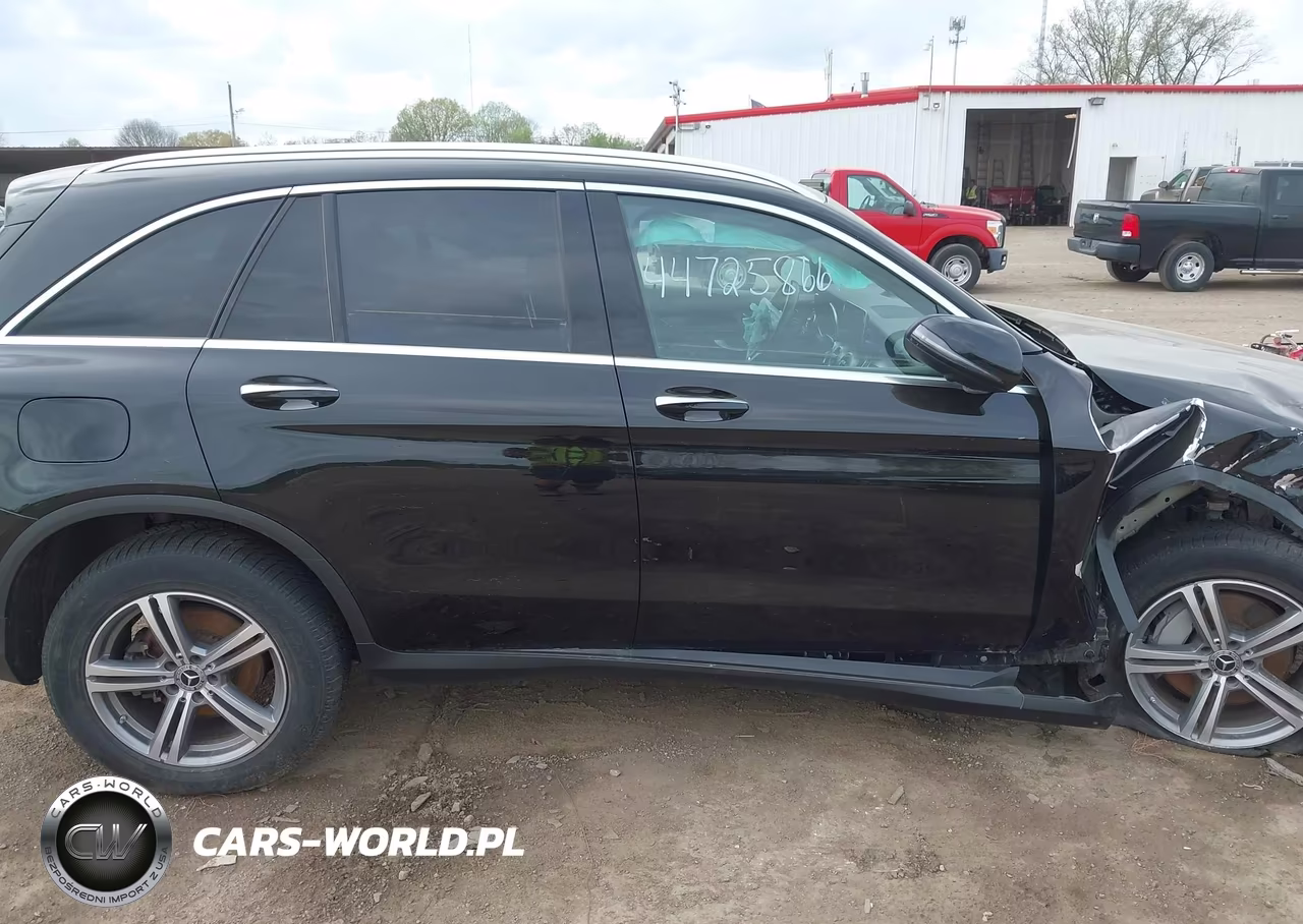 2022 Mercedes-Benz Glc 300 4Matic Suv VIN:W1N0G8EB2NG047526 - 13