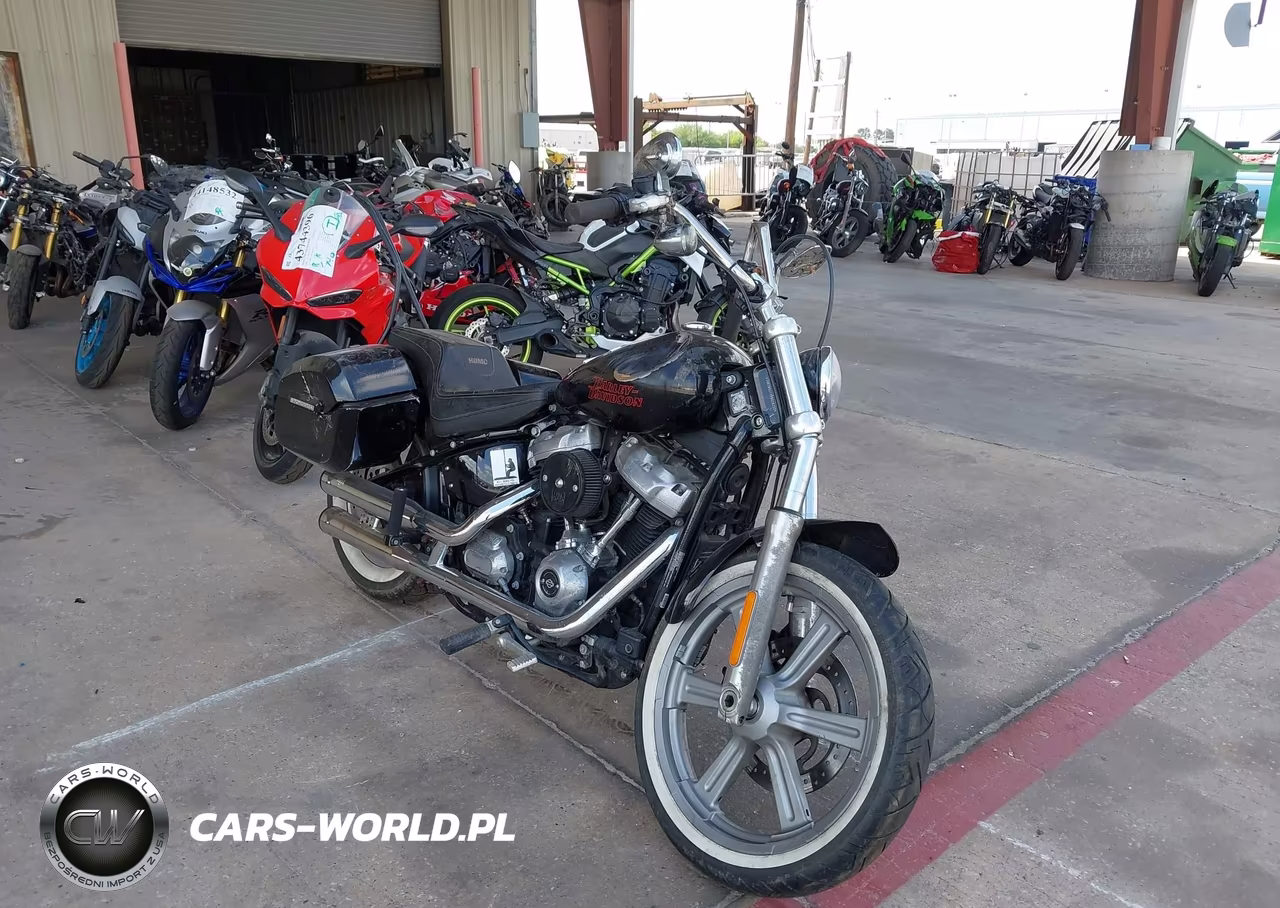 2023 Harley-Davidson Fxst