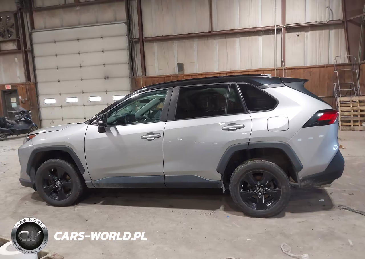2019 Toyota Rav4 Hybrid Le VIN:2T3MWRFVXKW013814 - 14