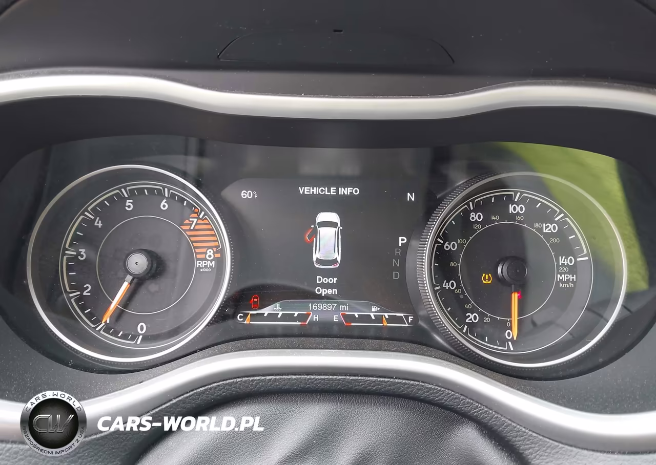 2016 Jeep Cherokee Limited VIN:1C4PJMDSXGW169366 - 7