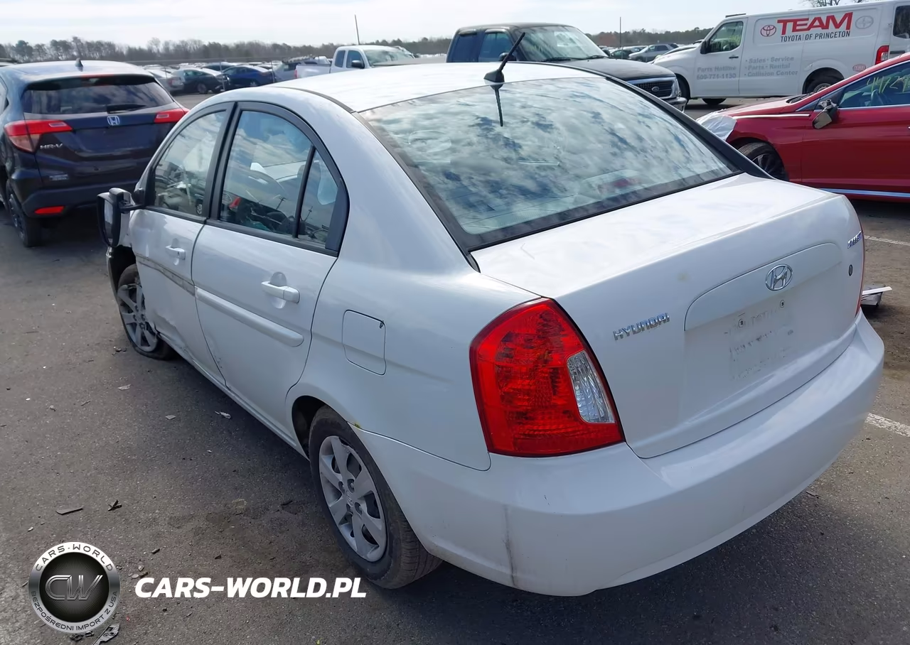 2009 Hyundai Accent Gls VIN:KMHCN46C39U372005 - 3
