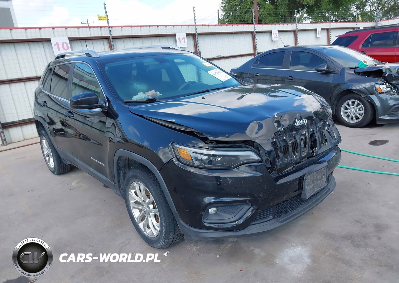 2019 Jeep Cherokee Latitude Fwd