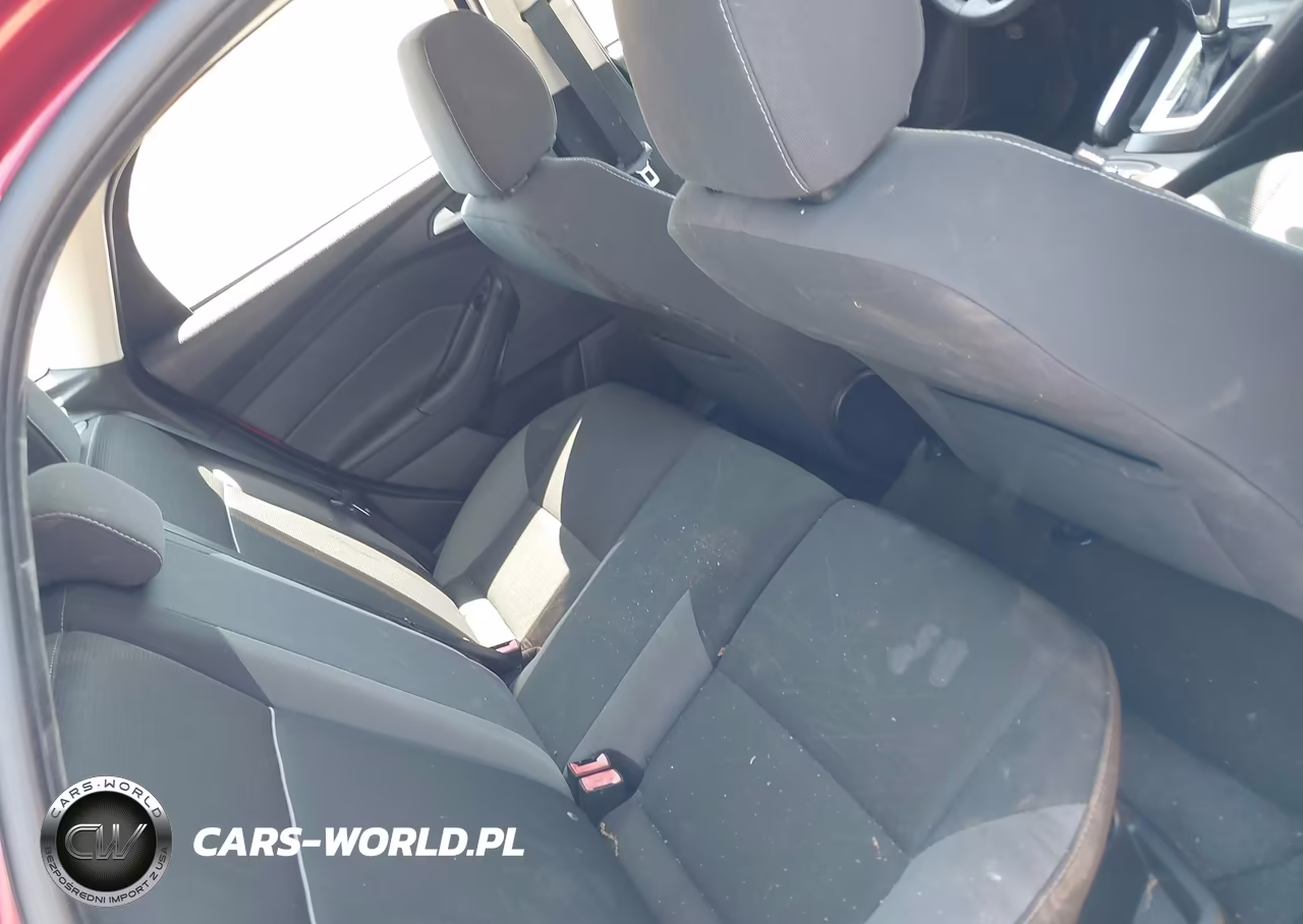 2013 Ford Focus Se VIN:1FADP3K20DL269011 - 8