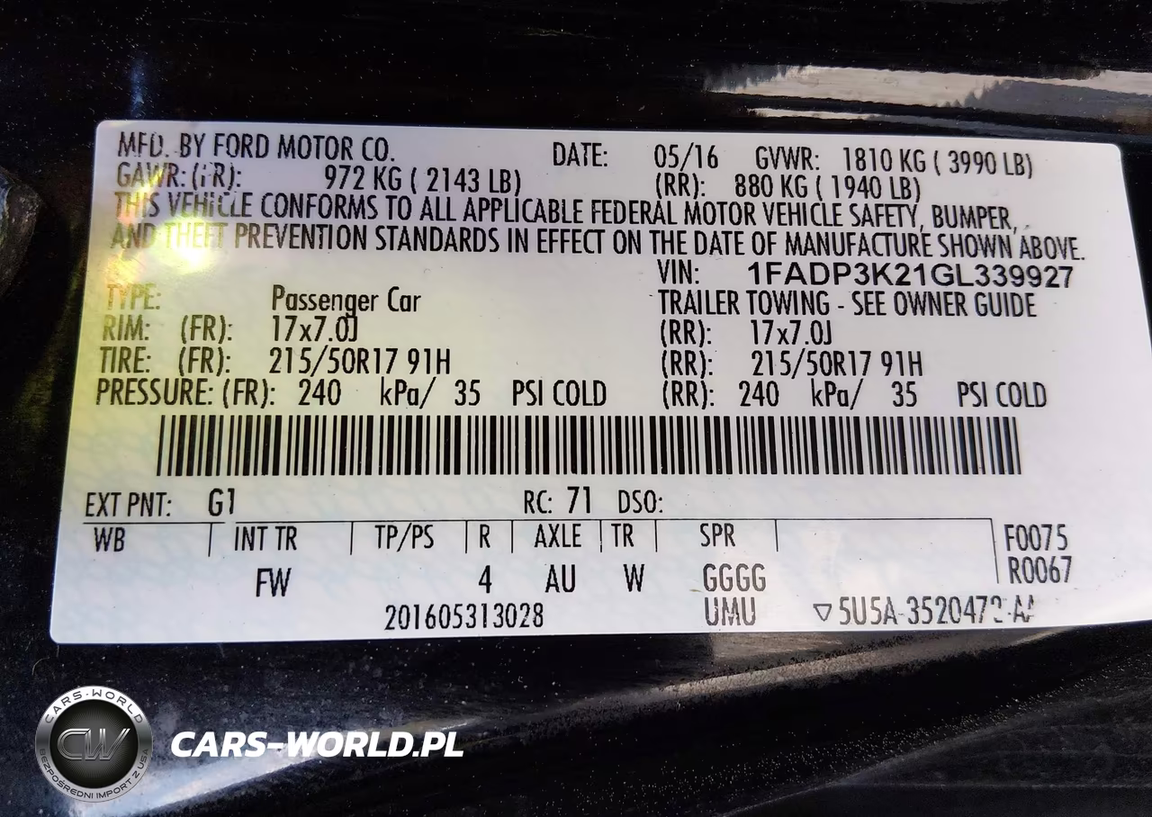 2016 Ford Focus Se VIN:1FADP3K21GL339927 - 9