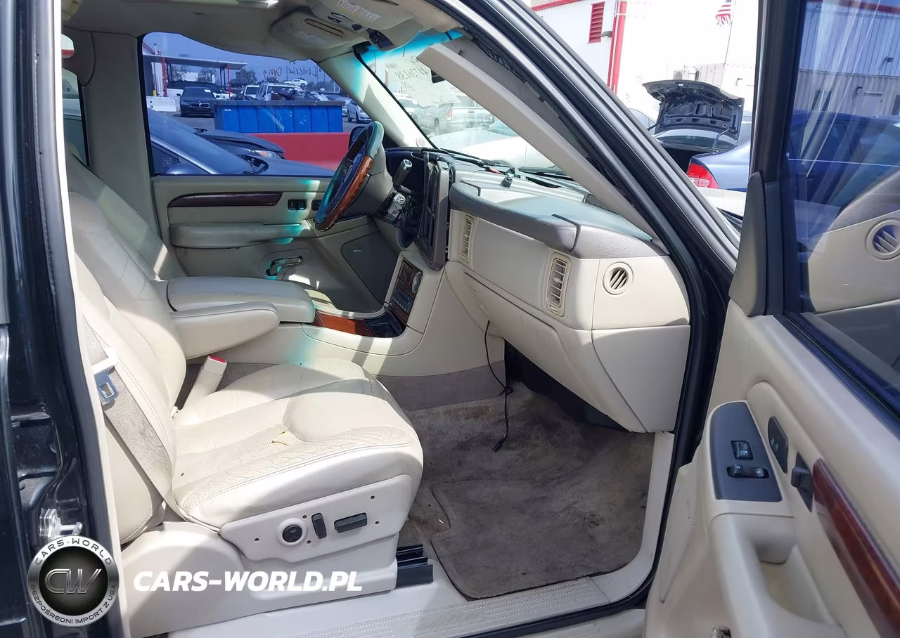 2005 Cadillac Escalade Standard VIN:1GYEC63T95R123511 - 5