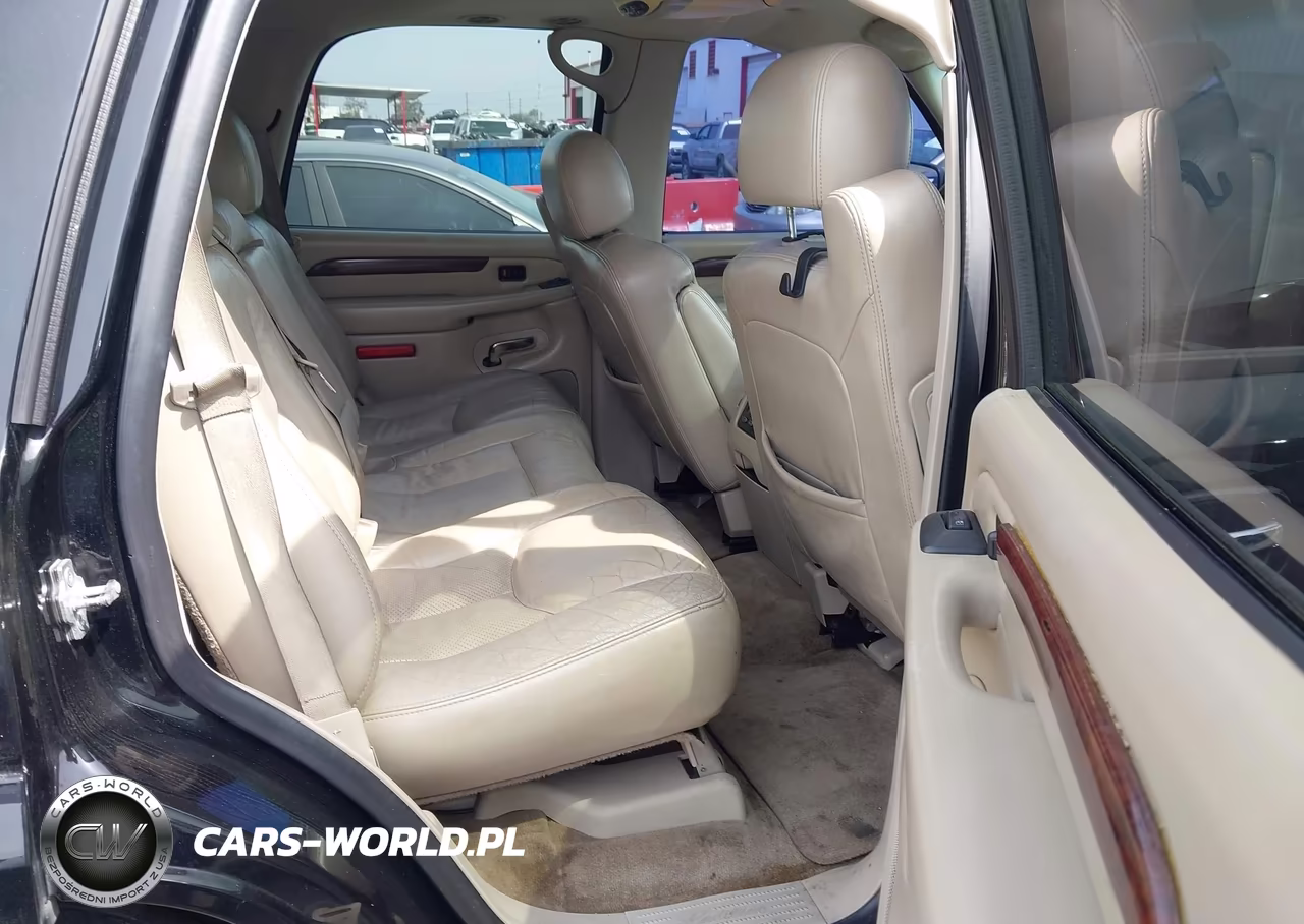 2005 Cadillac Escalade Standard VIN:1GYEC63T95R123511 - 8