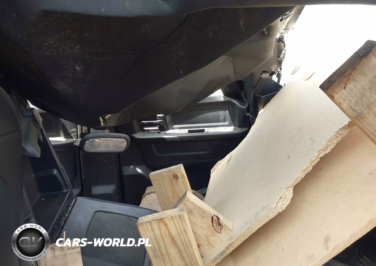 2023 Ram 3500 Chassis Tradesman-Slt-Laramie-Limited VIN:3C7WRTCL0PG510669 - 7