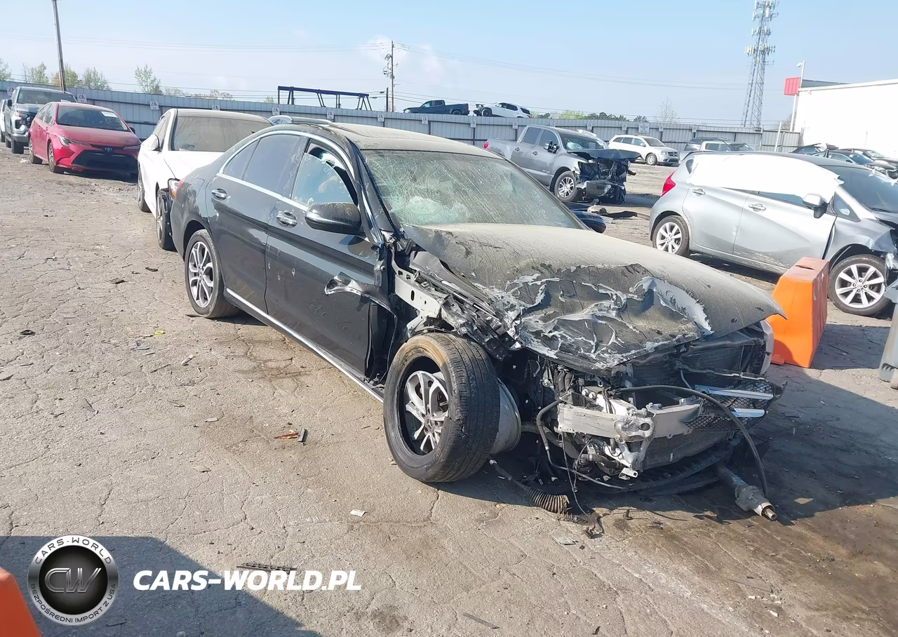 2018 Mercedes-Benz C 300 4Matic – zdjęcie 1 z 16