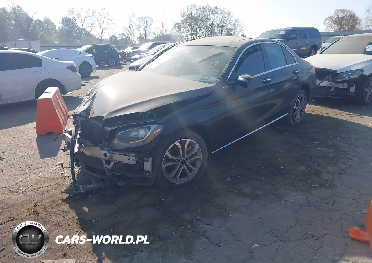 2018 Mercedes-Benz C 300 4Matic VIN:55SWF4KB1JU271374 - 2