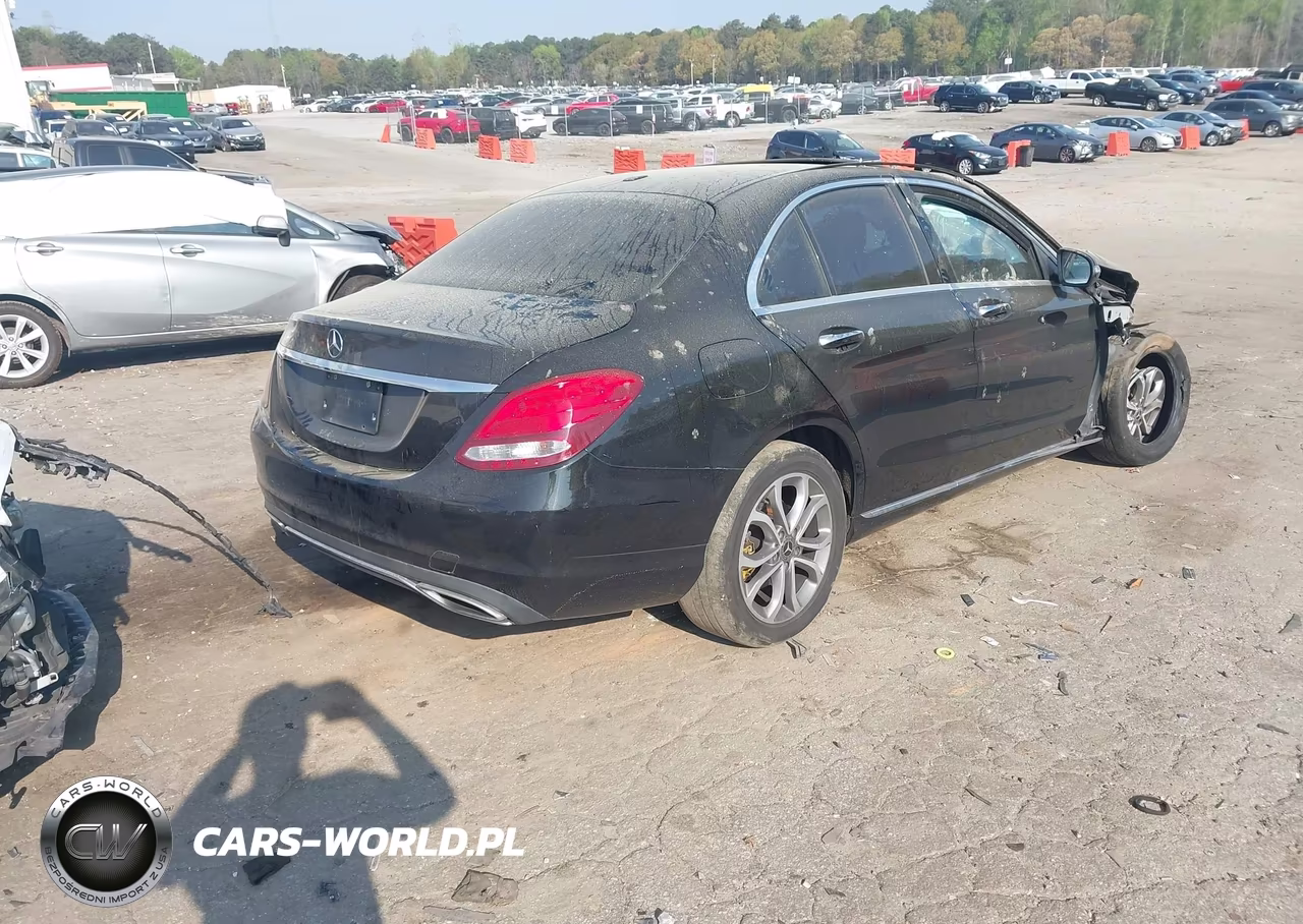 2018 Mercedes-Benz C 300 4Matic VIN:55SWF4KB1JU271374 - 4