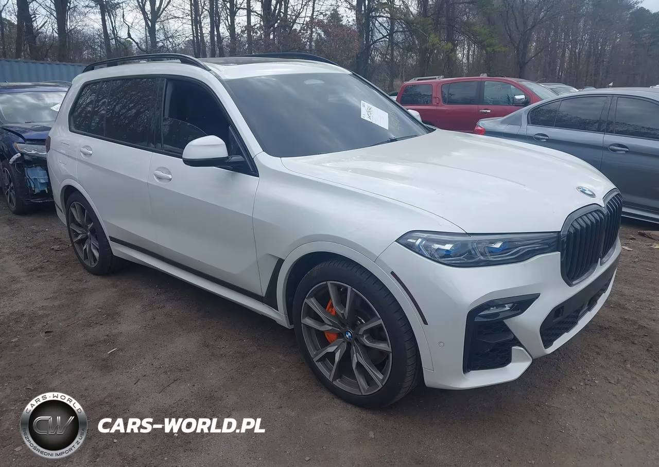 2022 BMW X7 M50I