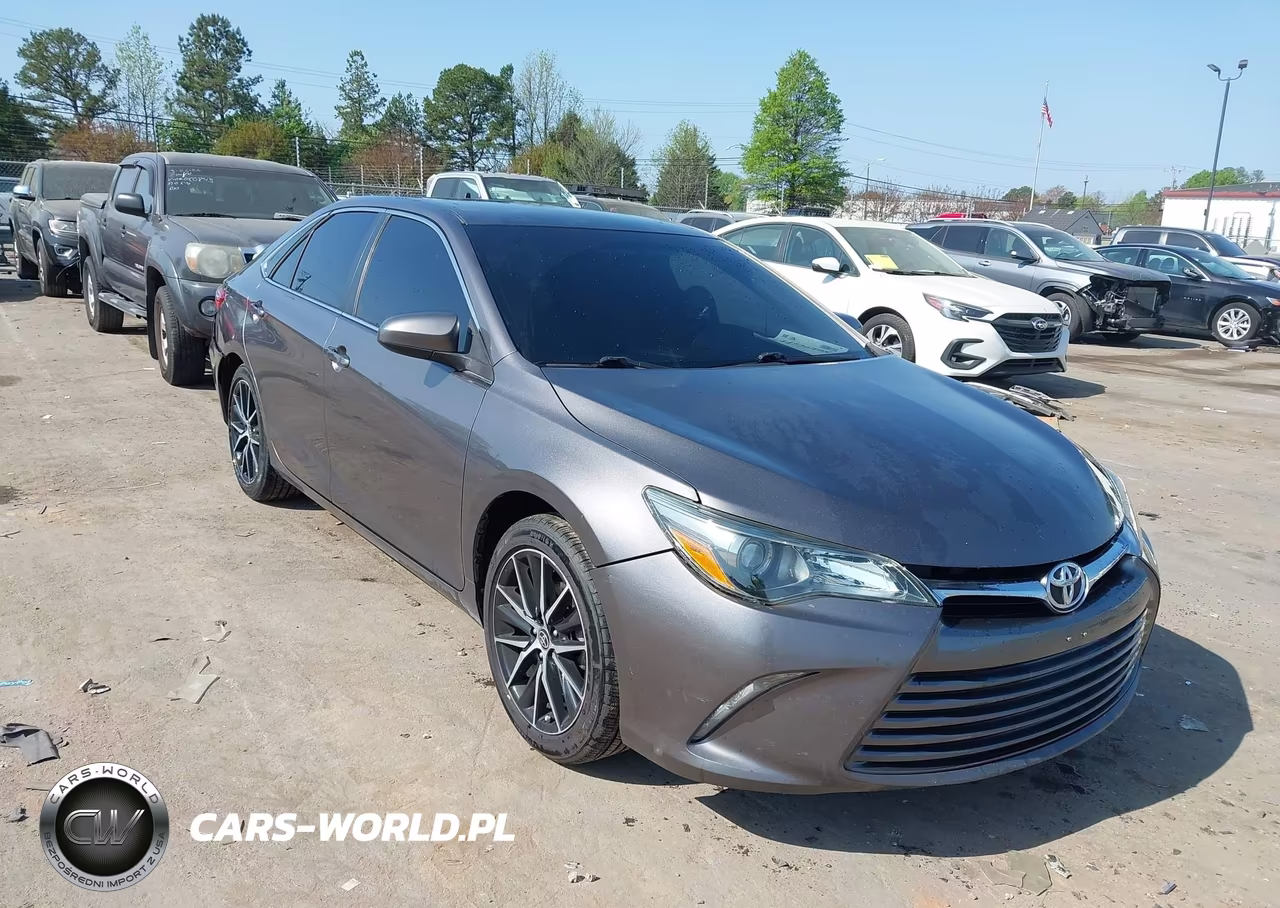 2016 Toyota Camry Le