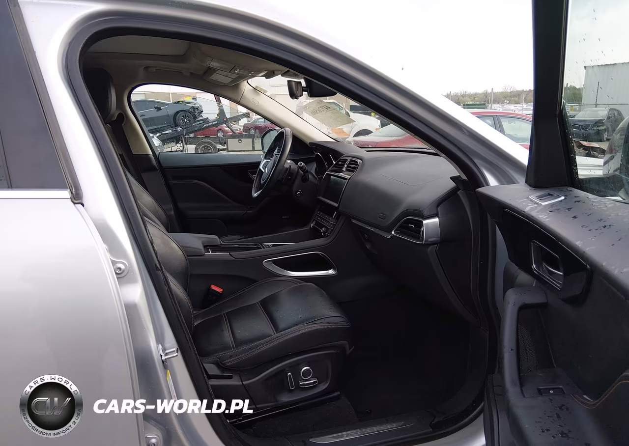 2020 Jaguar F-Pace 30T Prestige VIN:SADCK2GX1LA634829 - 5