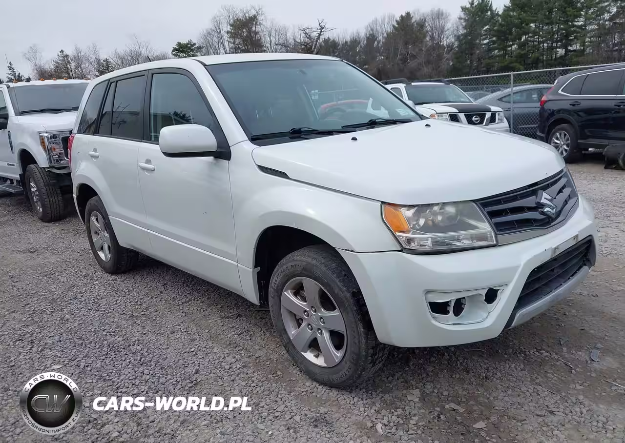 2013 Suzuki Grand Vitara Premium