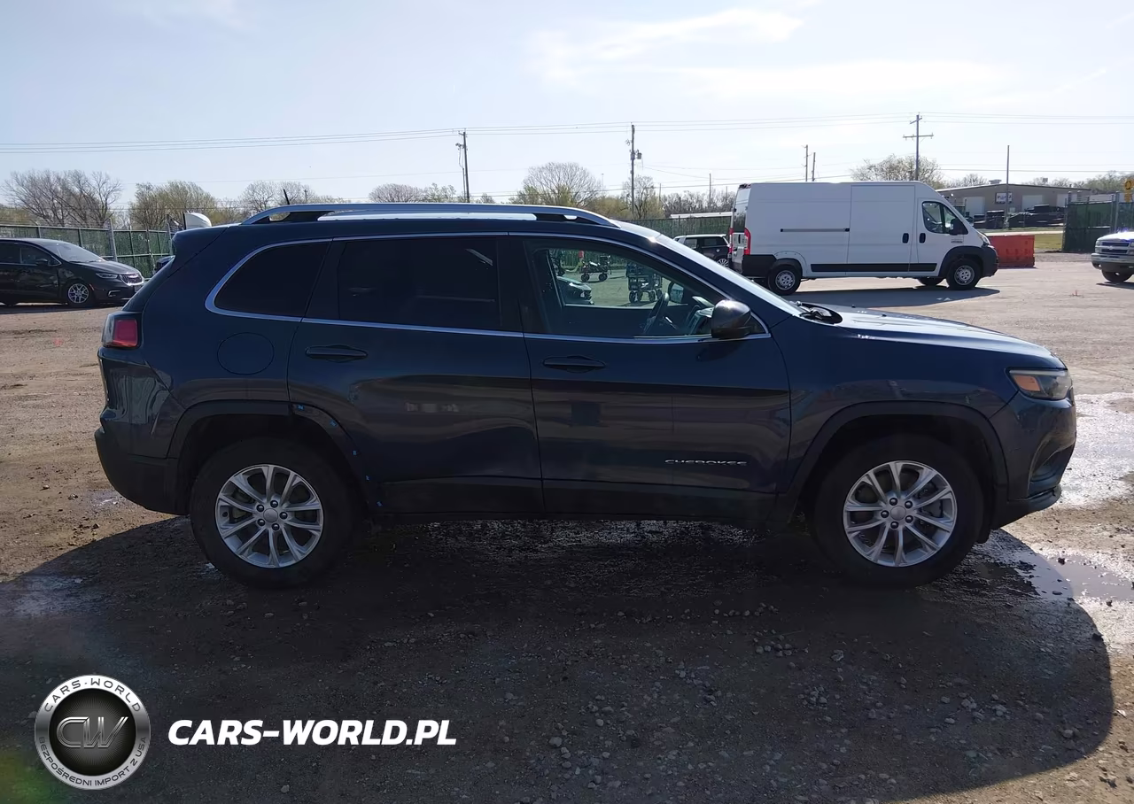 2019 Jeep Cherokee Latitude 4X4 VIN:1C4PJMCB7KD433102 - 13