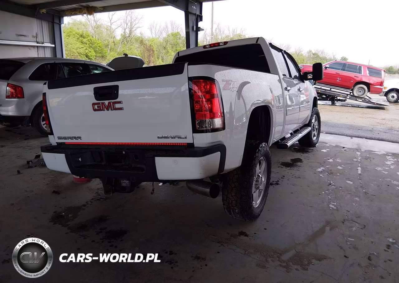2013 GMC Sierra 2500Hd Denali VIN:1GT125E80DF112455 - 4