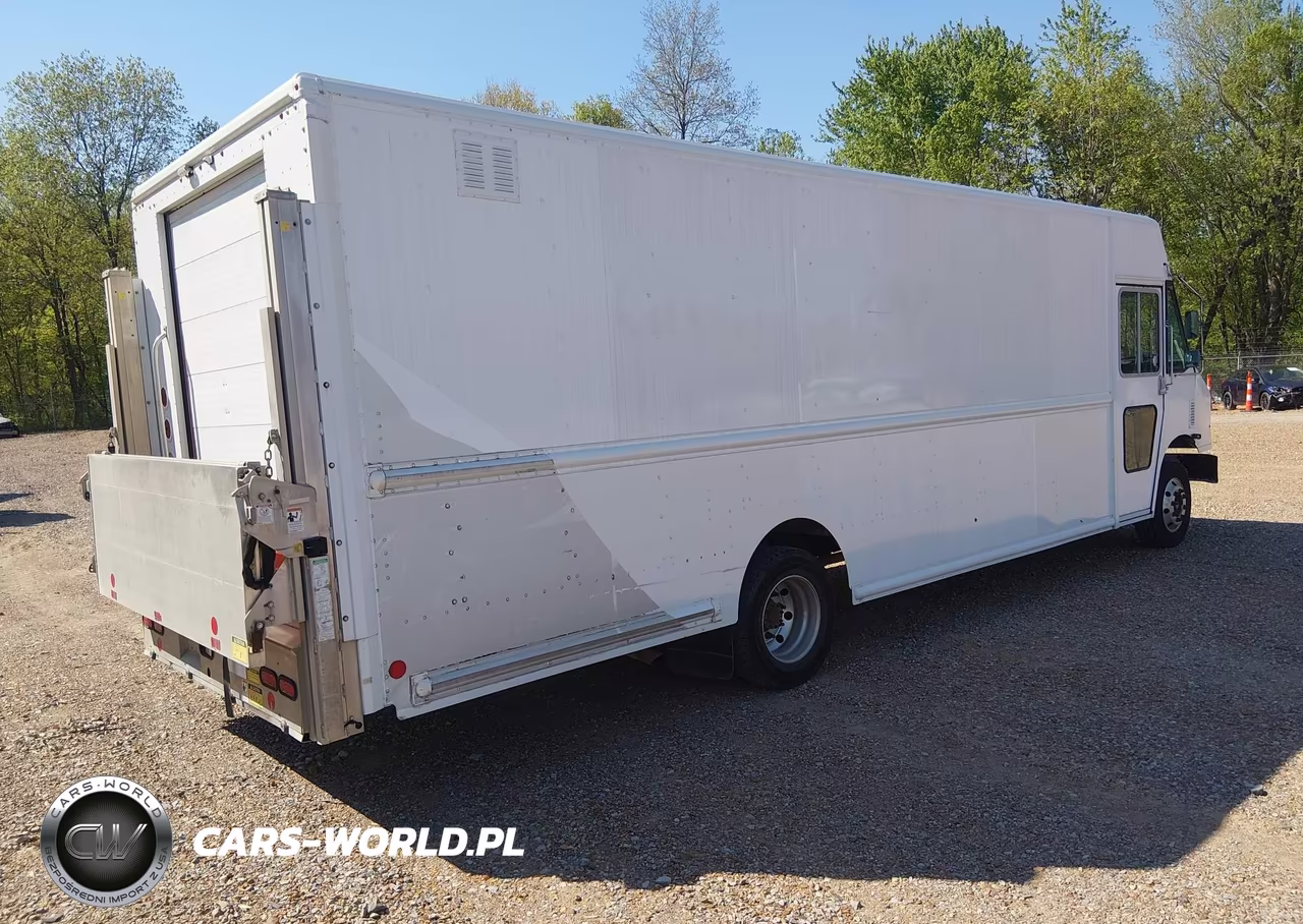 2018 Freightliner Mt55G VIN:4UZAC3EA2JCJY4965 - 4