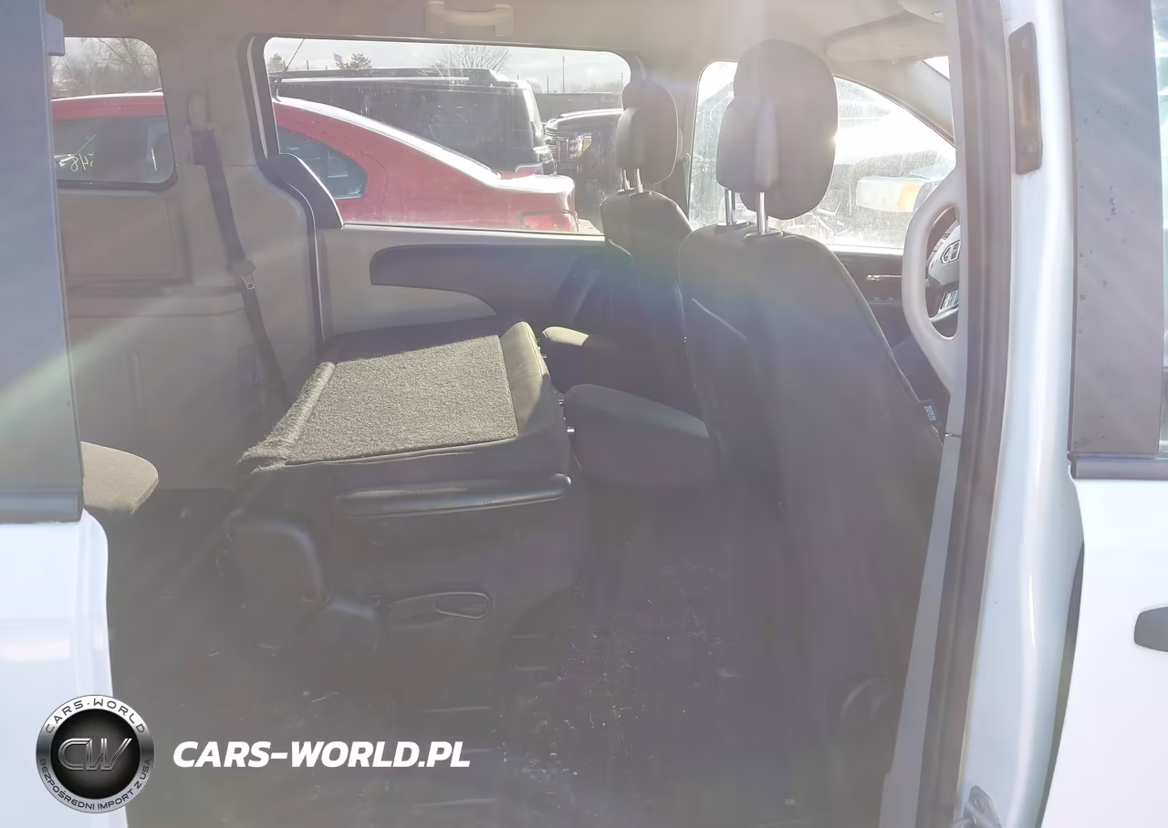 2019 Dodge Grand Caravan Se VIN:2C4RDGBG9KR684943 - 8