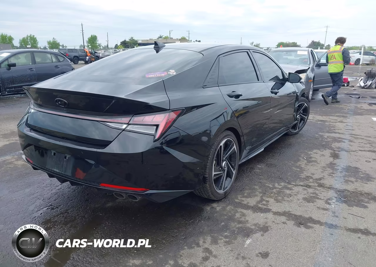 2022 Hyundai Elantra N Line VIN:KMHLR4AF4NU237759 - 4