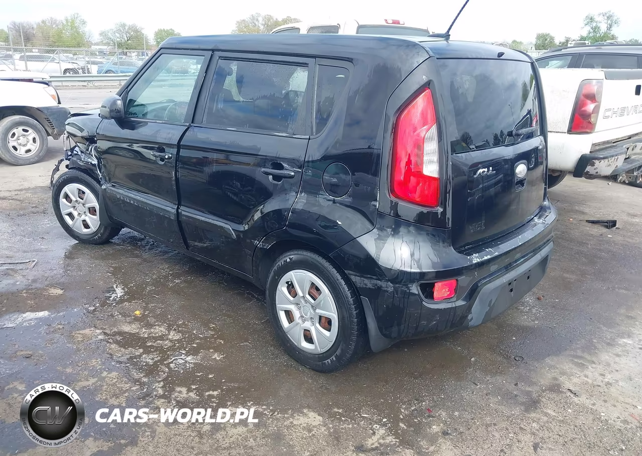 2013 Kia Soul VIN:KNDJT2A57D7559995 - 3
