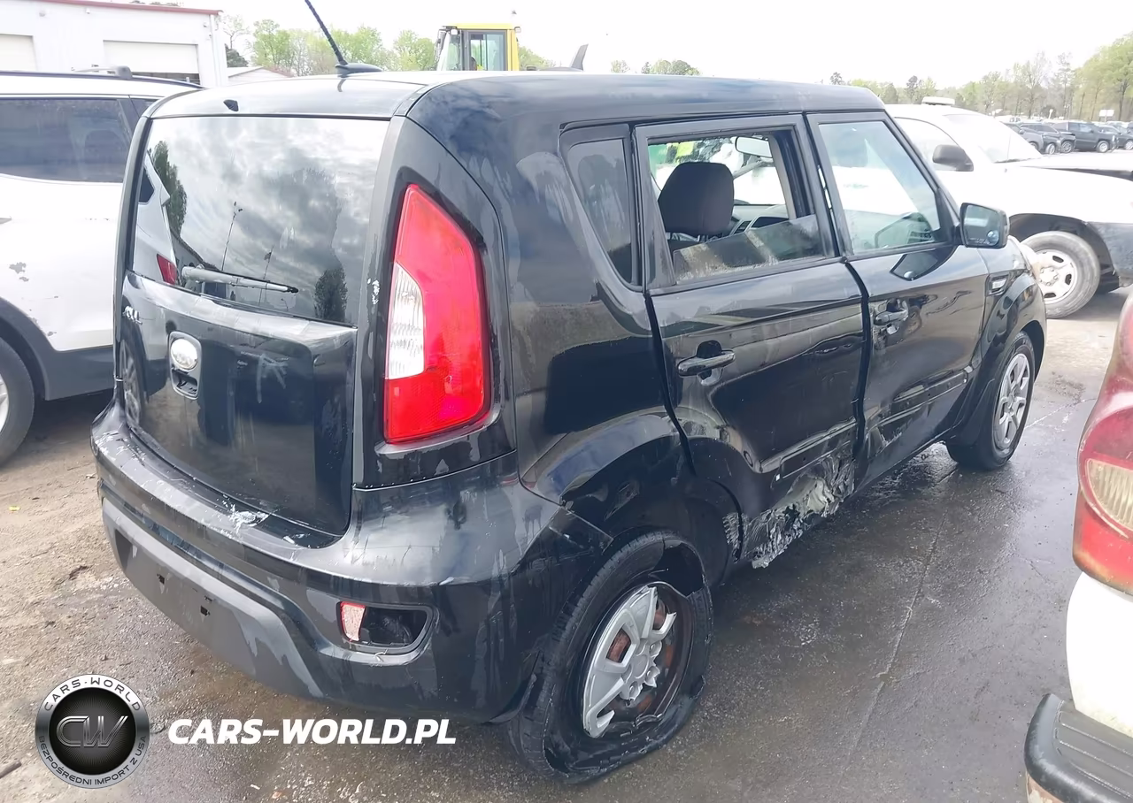 2013 Kia Soul VIN:KNDJT2A57D7559995 - 4