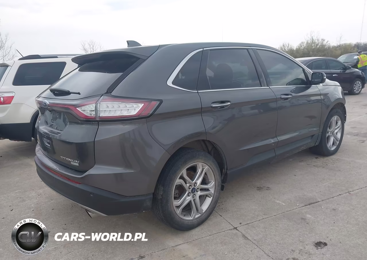 2018 Ford Edge Titanium VIN:2FMPK3K9XJBB44575 - 4