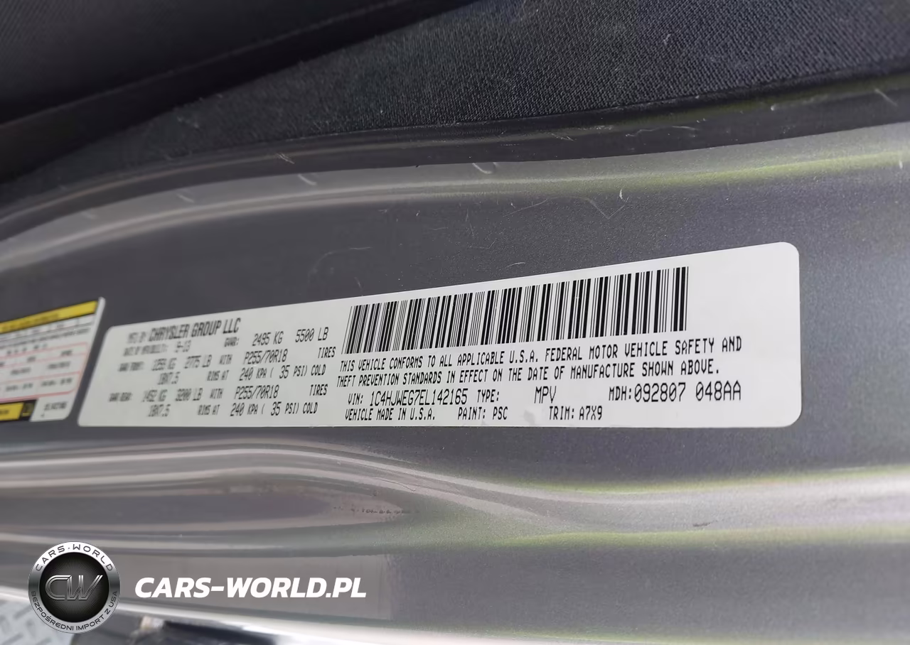 2014 Jeep Wrangler Unlimited Sahara VIN:1C4HJWEG7EL142165 - 9