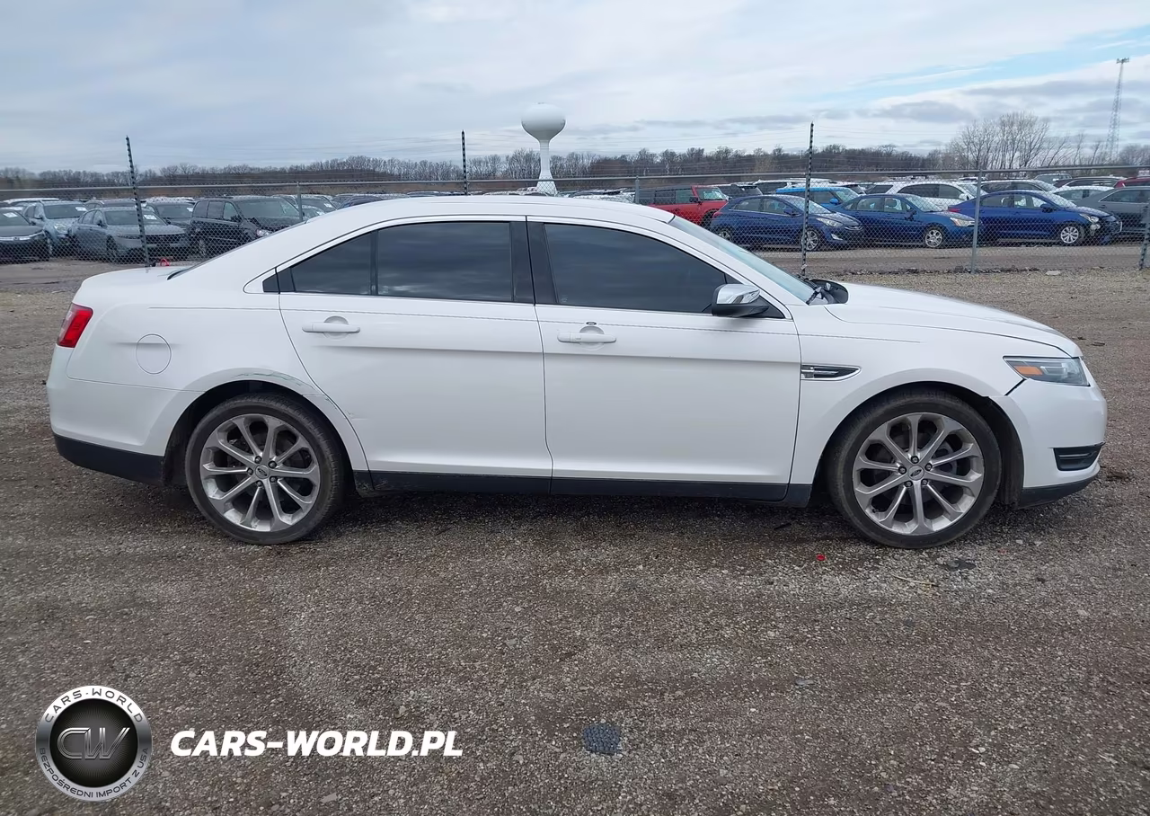 2018 Ford Taurus Limited VIN:1FAHP2F86JG100898 - 13