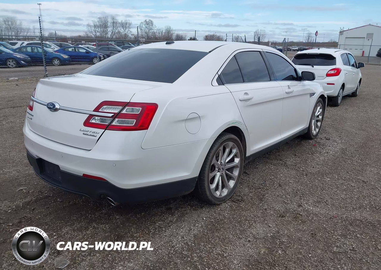 2018 Ford Taurus Limited VIN:1FAHP2F86JG100898 - 4