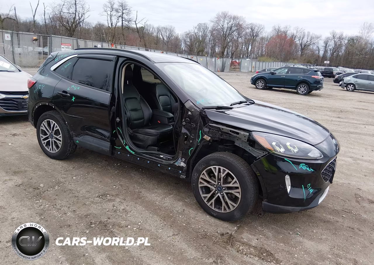 2020 Ford Escape Sel