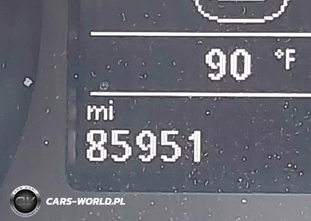 2018 Volkswagen Passat 2.0T R-Line-2.0T S VIN:1VWAA7A30JC029529 - 16