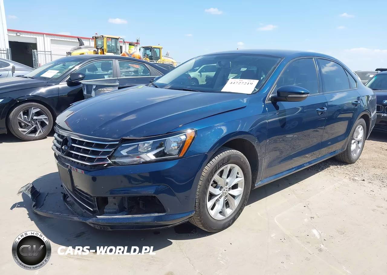 2018 Volkswagen Passat 2.0T R-Line-2.0T S VIN:1VWAA7A30JC029529 - 2