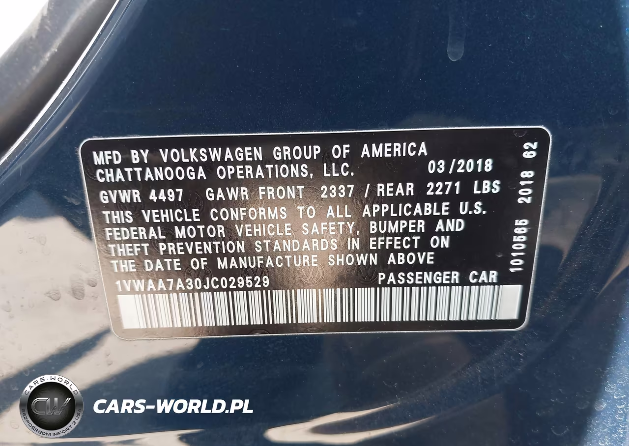 2018 Volkswagen Passat 2.0T R-Line-2.0T S VIN:1VWAA7A30JC029529 - 9