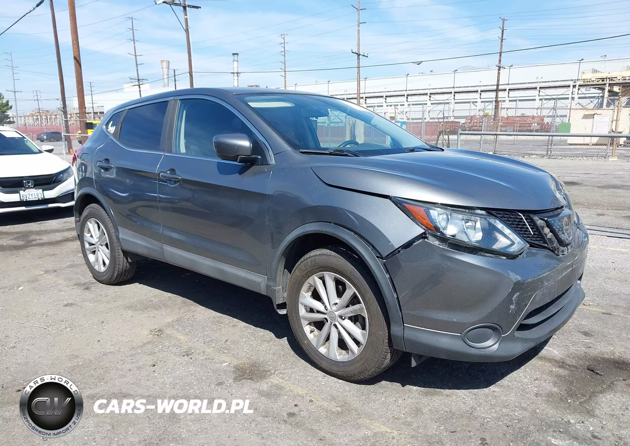 2018 Nissan Rogue Sport S