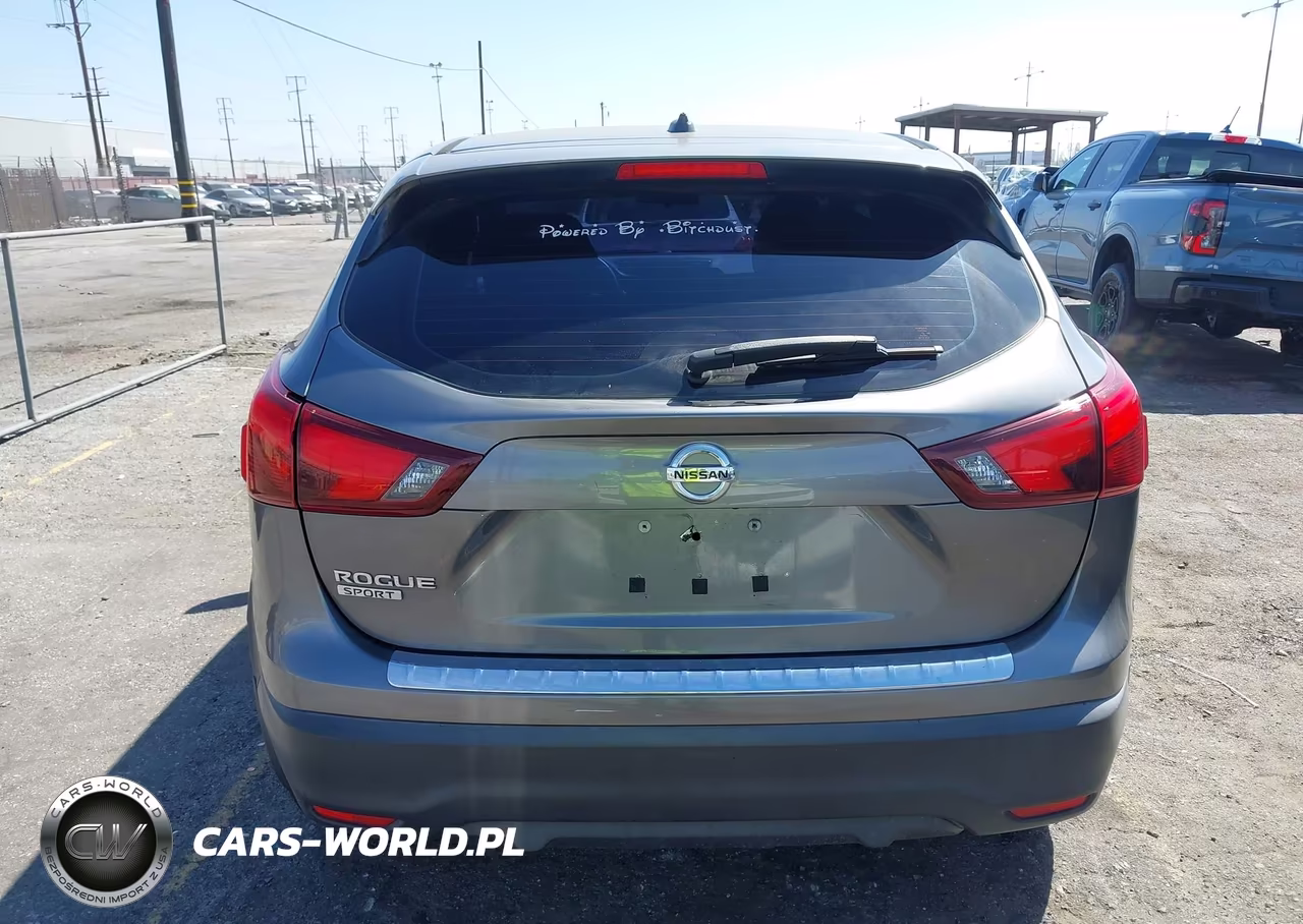2018 Nissan Rogue Sport S VIN:JN1BJ1CP2JW157602 - 16