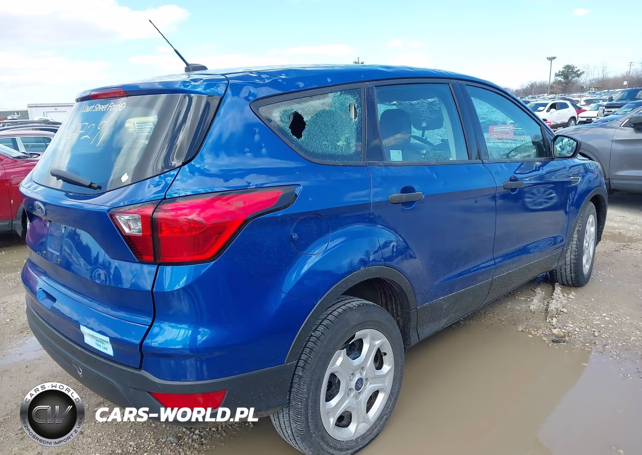 2019 Ford Escape S VIN:1FMCU0F74KUC48166 - 4