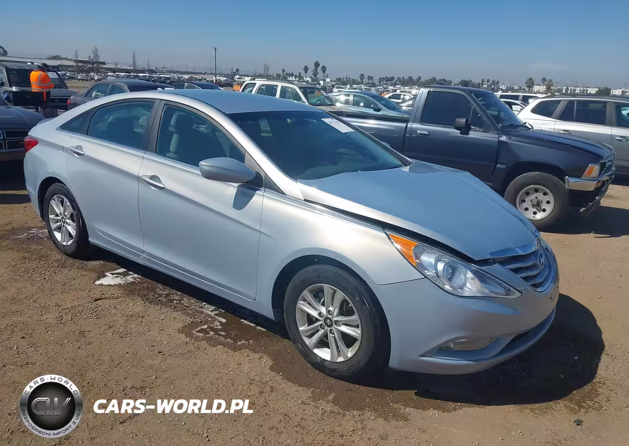 2013 Hyundai Sonata Gls