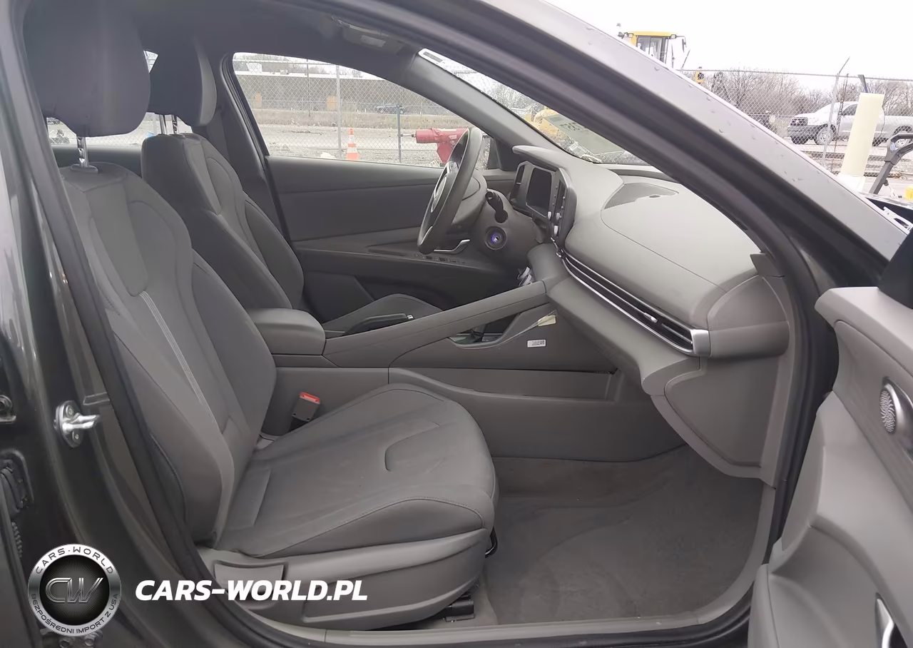 2024 Hyundai Elantra Se VIN:KMHLL4DG3RU742719 - 5