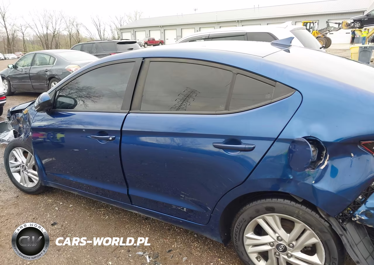 2020 Hyundai Elantra Sel VIN:5NPD84LF6LH574112 - 14
